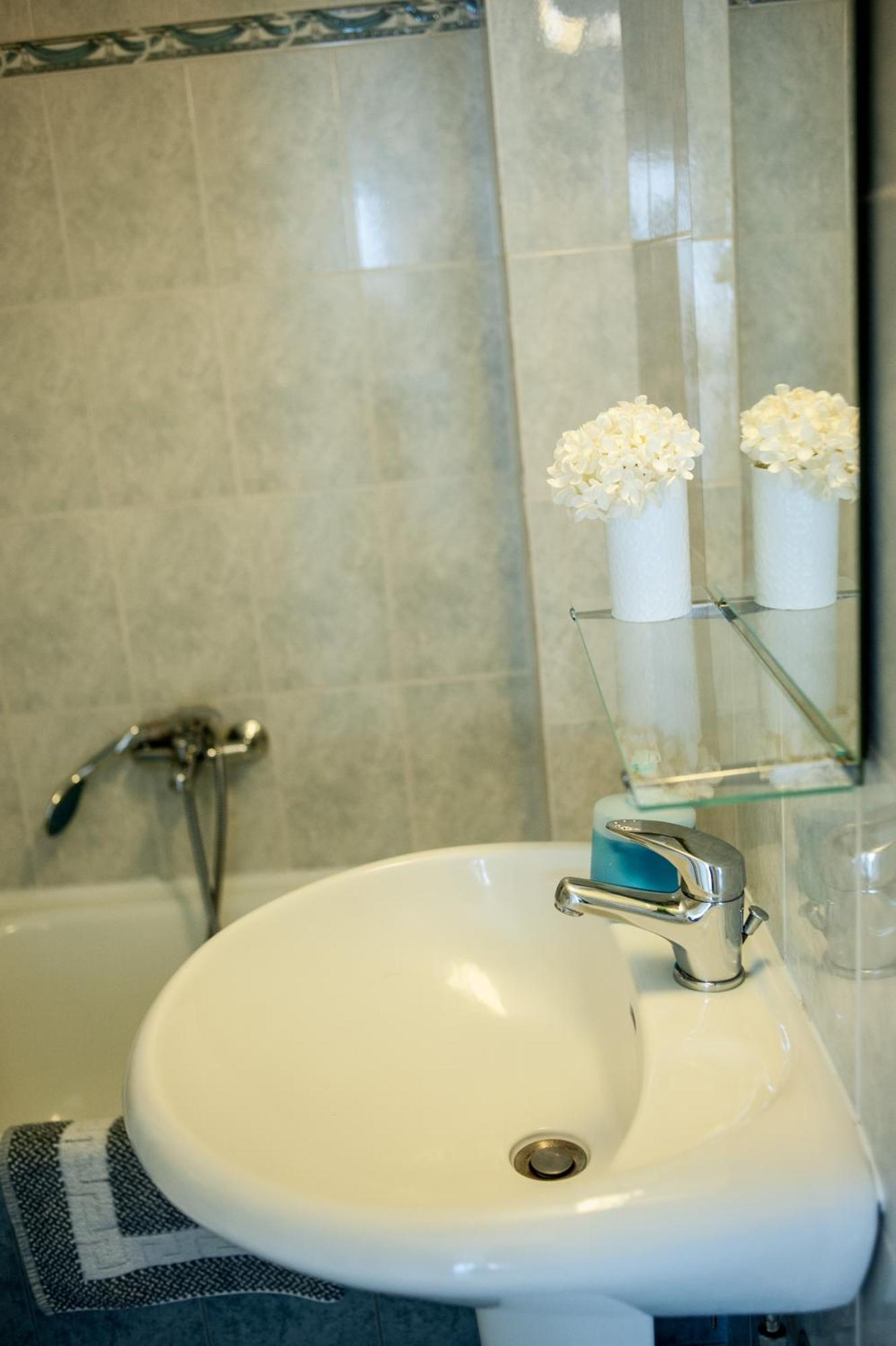 Sea View Flat Apartman Peraía Kültér fotó