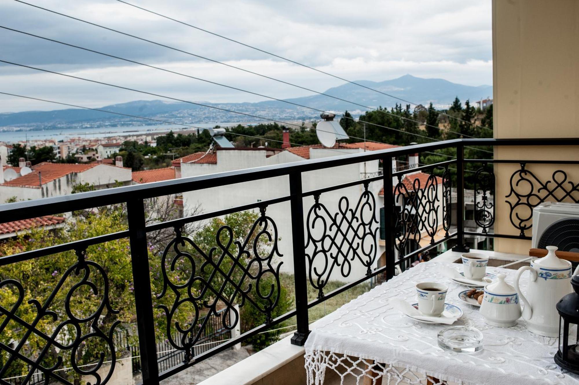 Sea View Flat Apartman Peraía Kültér fotó